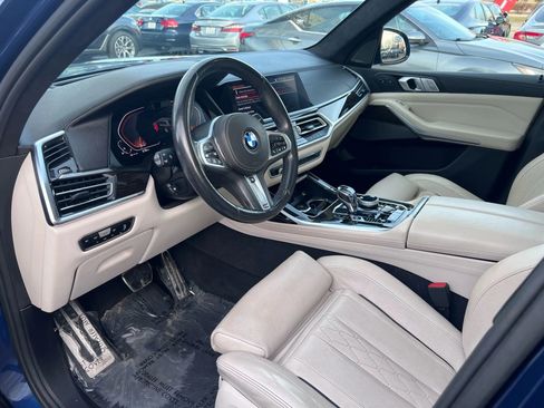 Used 2019 BMW X7 xDrive50i w/ M Sport Package image 31