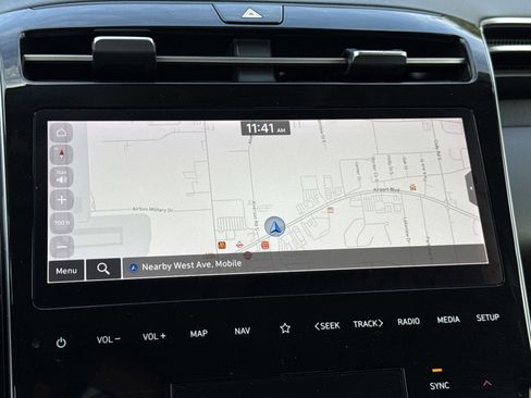 Certified 2022 Hyundai Tucson Limited image 27