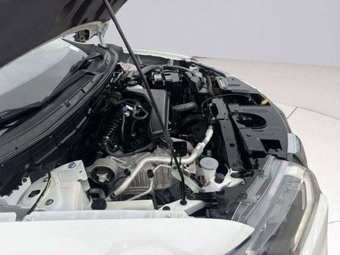 Used 2019 Nissan Rogue SV FWD image 67