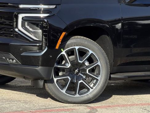 New 2026 Chevrolet Tahoe RST w/ Comfort Package image 8