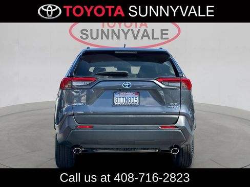 Used 2021 Toyota RAV4 XLE w/ Convenience Package AWD/4WD image 9