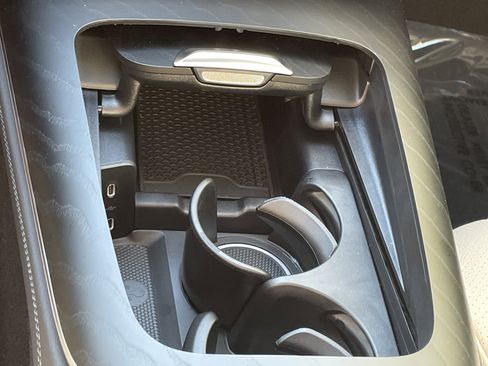 New 2026 Mercedes-Benz E 350 4MATIC Sedan image 32