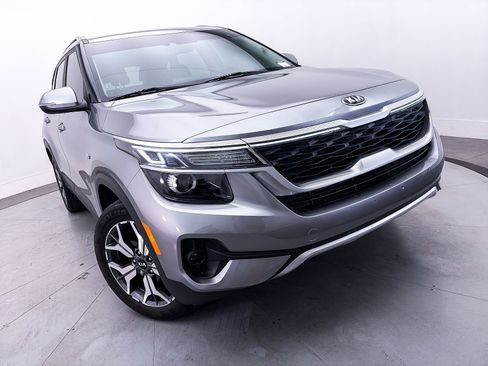 Used 2021 Kia Seltos EX AWD/4WD image 7