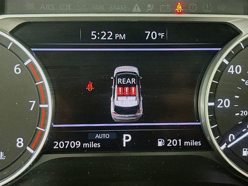 Used 2023 Nissan Rogue S AWD/4WD image 19