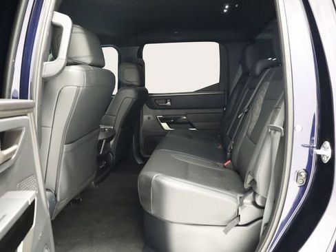 Used 2025 Toyota Tundra Limited AWD/4WD image 28