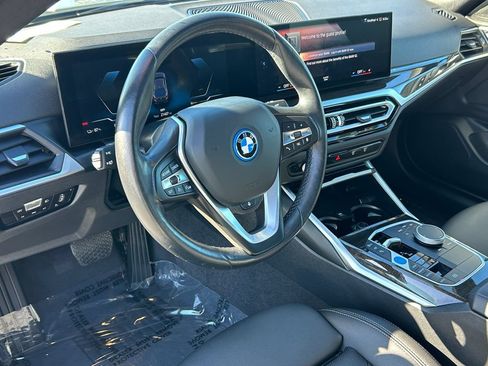 Used 2023 BMW i4 eDrive40 w/ Premium Package RWD image 13