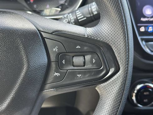 Used 2023 Chevrolet TrailBlazer LT w/ Convenience Package AWD/4WD image 19