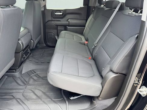 Used 2022 Chevrolet Silverado 1500 Custom w/ LPO, Dark Essentials Package RWD image 14