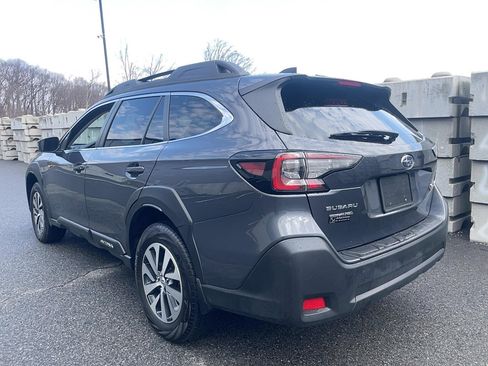 Used 2024 Subaru Outback Premium image 16