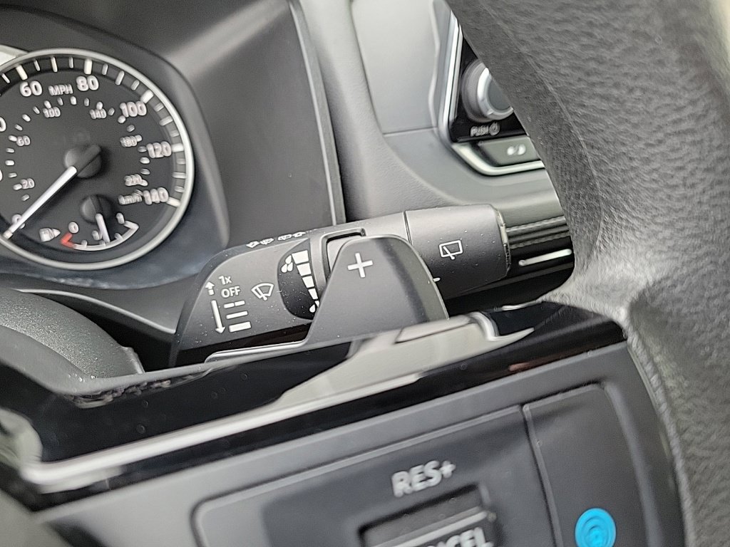 Used 2023 Nissan Rogue SV AWD/4WD image 20