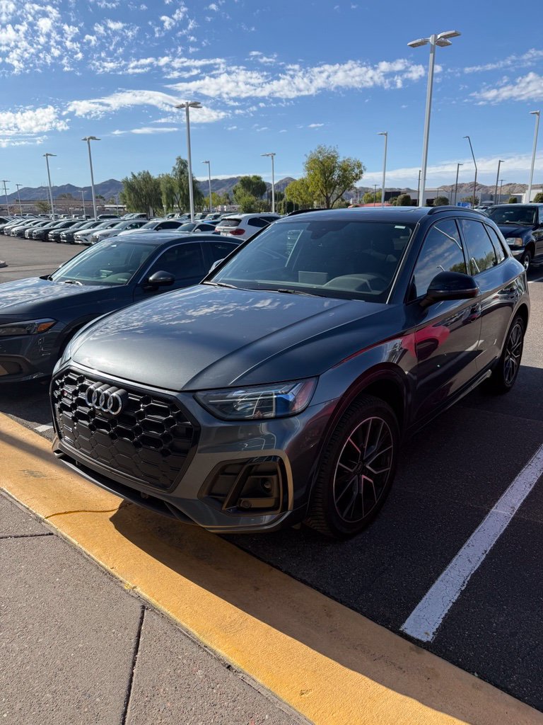 Used 2023 Audi SQ5 Premium Plus w/ Premium Plus Package AWD/4WD image 4