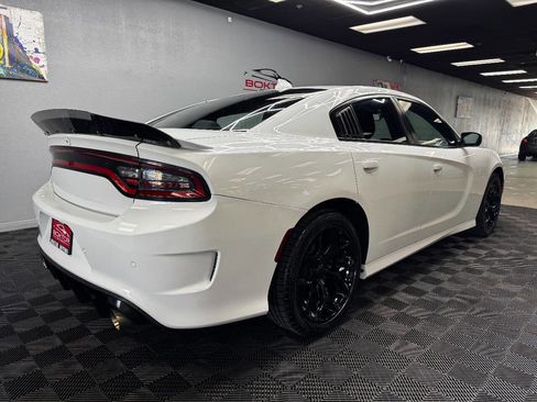 Used 2019 Dodge Charger GT w/ Driver Confidence Group image 12