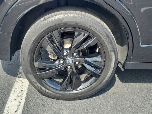 Used 2024 Buick Encore GX Sport Touring w/ Comfort Package FWD image 6