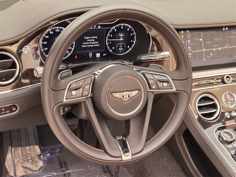 Used 2020 Bentley Continental GT image 35