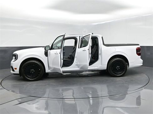 Used 2025 Ford Maverick Lobo image 67