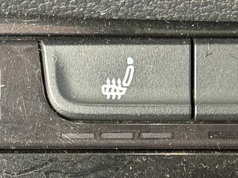 Used 2019 Volkswagen Jetta SEL image 23