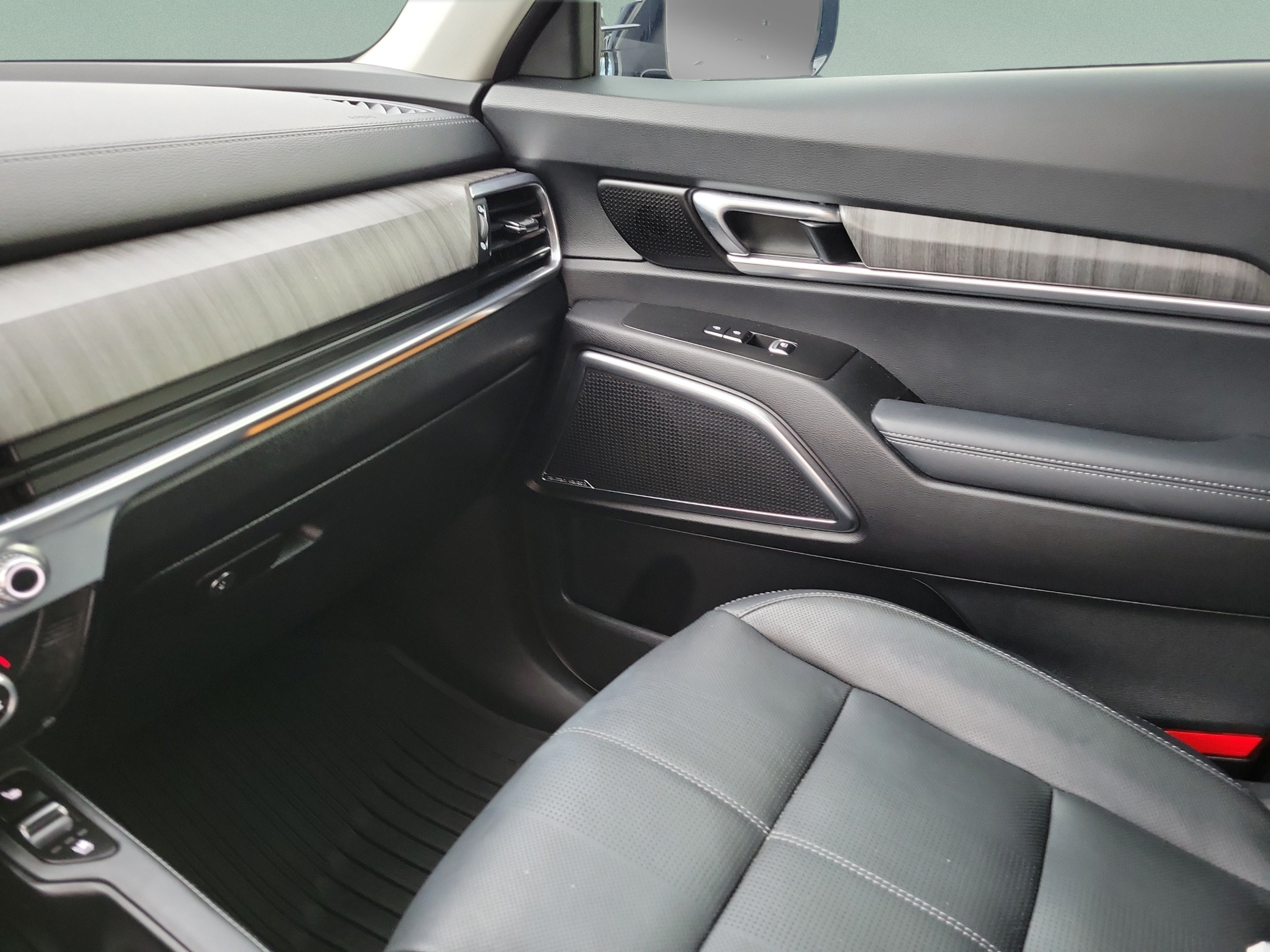 Certified 2024 Kia Telluride SX FWD image 22