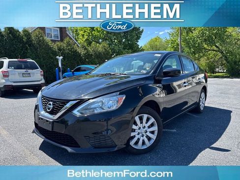Used 2017 Nissan Sentra S FWD image 1