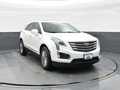 Used 2019 Cadillac XT5 Luxury FWD image 18