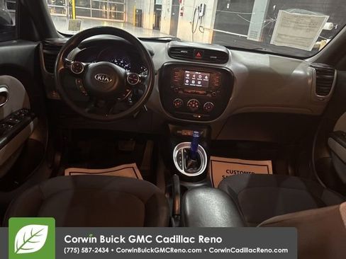Used 2019 Kia Soul image 24