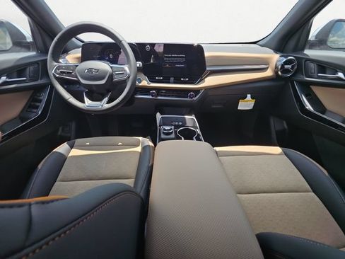 New 2026 Chevrolet Equinox ACTIV w/ Convenience Package III AWD/4WD image 10