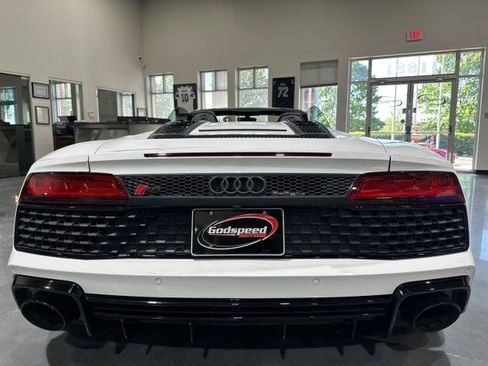 Used 2020 Audi R8 V10 w/ 20" Wheel Package AWD/4WD image 39