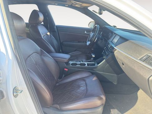 Used 2019 Kia Optima SX image 15