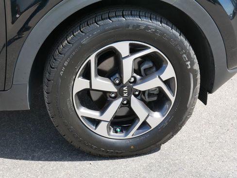 Used 2020 Kia Sportage LX AWD/4WD image 15