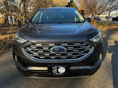 Used 2019 Ford Edge SEL w/ Equipment Group 201A image 2
