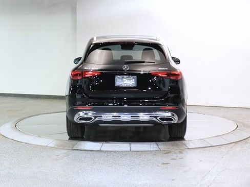 Certified 2025 Mercedes-Benz GLC 300 4MATIC image 11