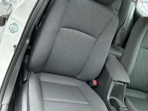 Used 2023 Toyota Corolla LE image 18