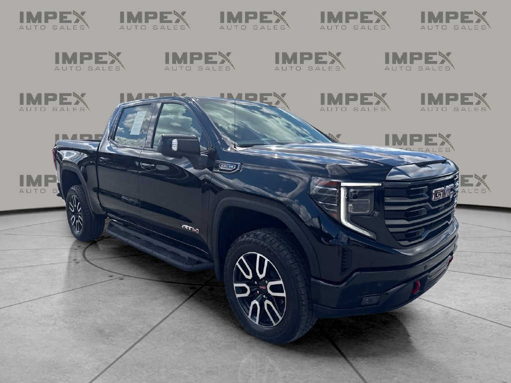 Used 2024 GMC Sierra 1500 AT4 w/ Technology Package AWD/4WD image 8