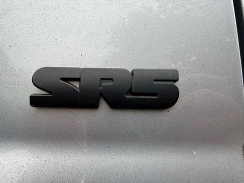 Used 2017 Toyota Tundra SR5 w/ SR5 Upgrade Package image 13