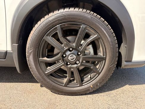Used 2025 Nissan Kicks SV FWD image 31