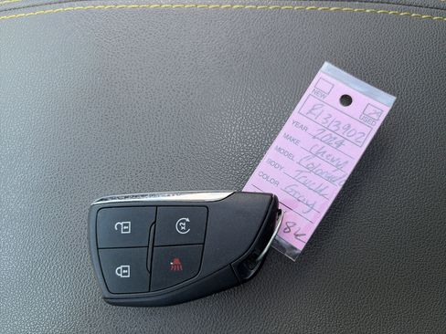 Used 2024 Chevrolet Colorado ZR2 w/ ZR2 Convenience Package III AWD/4WD image 63