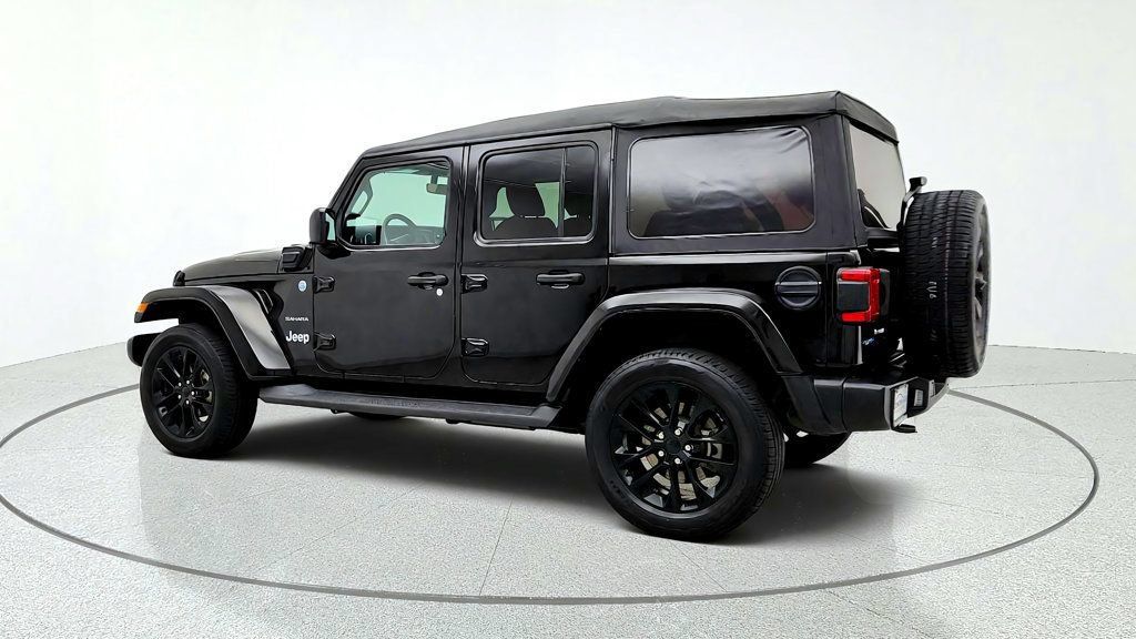 Used 2021 Jeep Wrangler Unlimited Sahara w/ Cold Weather Group AWD/4WD image 7