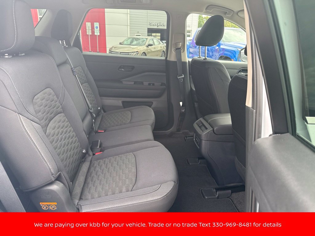 New 2026 Nissan Pathfinder SV AWD/4WD image 32