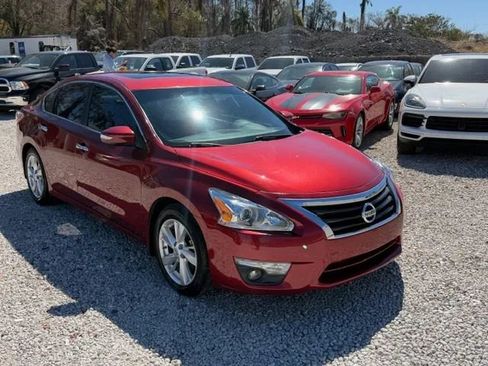 Used 2013 Nissan Altima 2.5 SV w/ 2.5SV Convenience Pkg image 3