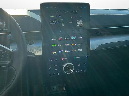 Used 2023 Ford Mustang Mach-E Select w/ Comfort Package Lite image 6