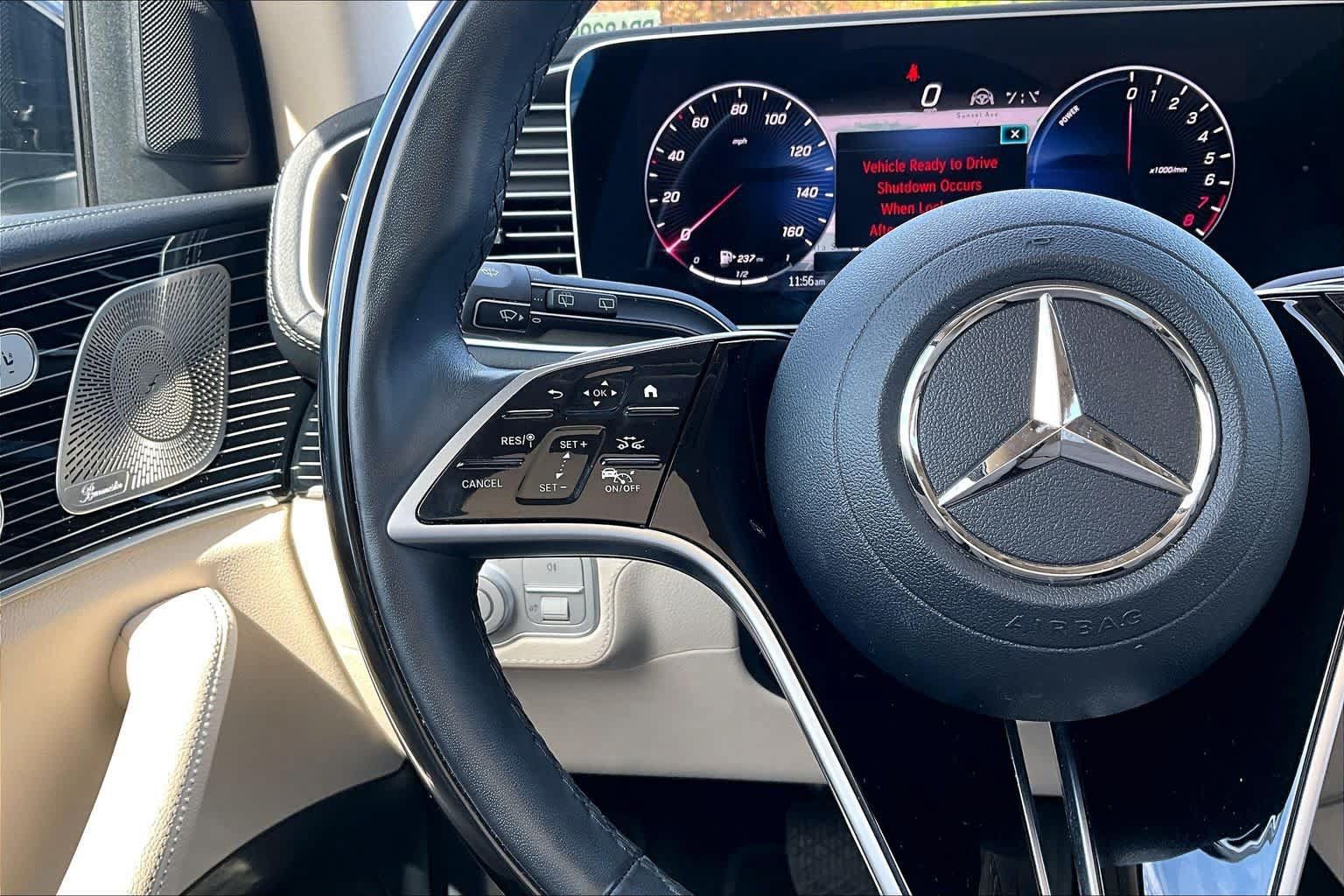 Used 2024 Mercedes-Benz GLE 450e 4MATIC image 23