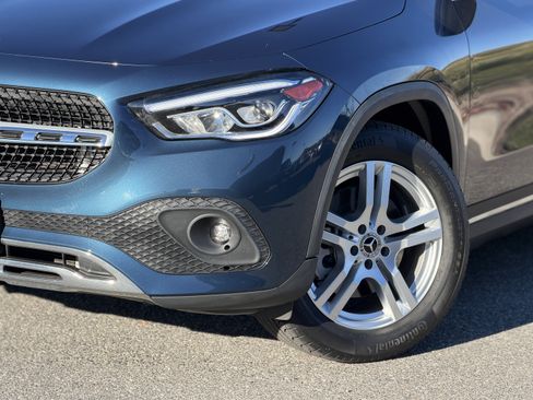 Certified 2022 Mercedes-Benz GLA 250 4MATIC image 4