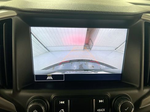 Used 2023 GMC Terrain AT4 AWD/4WD image 15