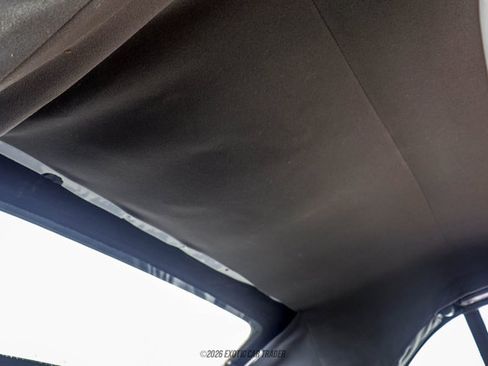Used 2004 Ford Mustang GT RWD image 68