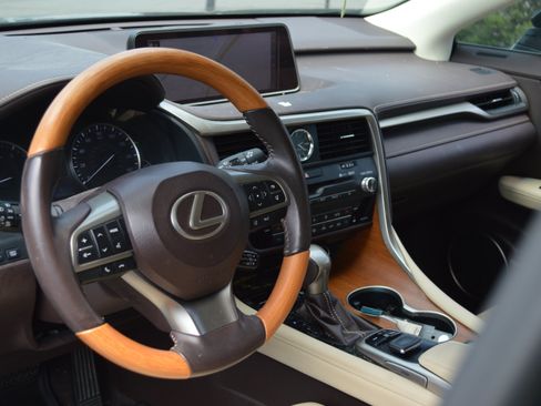 Used 2016 Lexus RX 350 FWD w/ Premium Package image 21