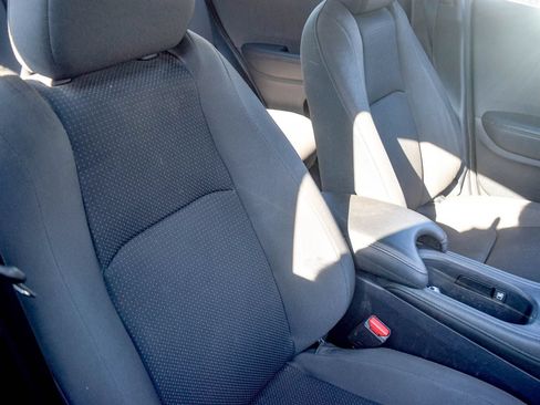 Used 2019 Honda HR-V Sport image 21