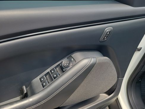 Used 2024 Ford Mustang Mach-E Select AWD/4WD image 15