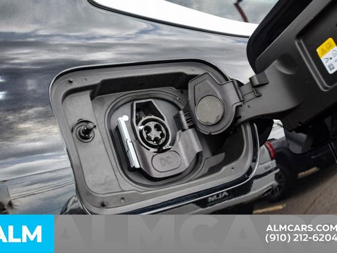 Used 2024 BMW i4 xDrive40i image 38