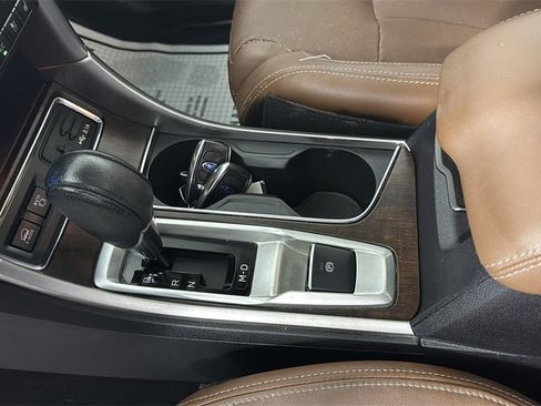 Used 2020 Subaru Ascent Touring w/ Popular Package #3 image 23