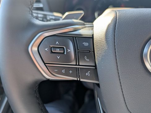 Used 2025 Lexus GX 550 w/ Accessory Package (Z1) image 27