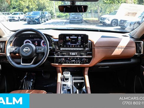 Used 2025 Nissan Pathfinder Platinum w/ Cargo Package FWD image 22